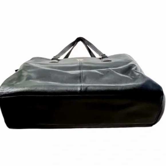 Emma Fox Park Avenue Black Leather Tote Laptop Work Bag Overnight Handbag - Picture 3 of 6